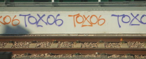 tox06.jpg